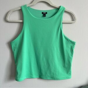 💚- Never Worn - Express Body Contour High Neck Cropped Tank - Large